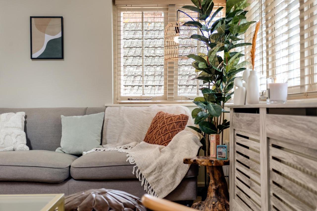 The Rafters - 2 Bedroom Apartment - Central Location - Vibrant Atmosphere Canterbury Buitenkant foto