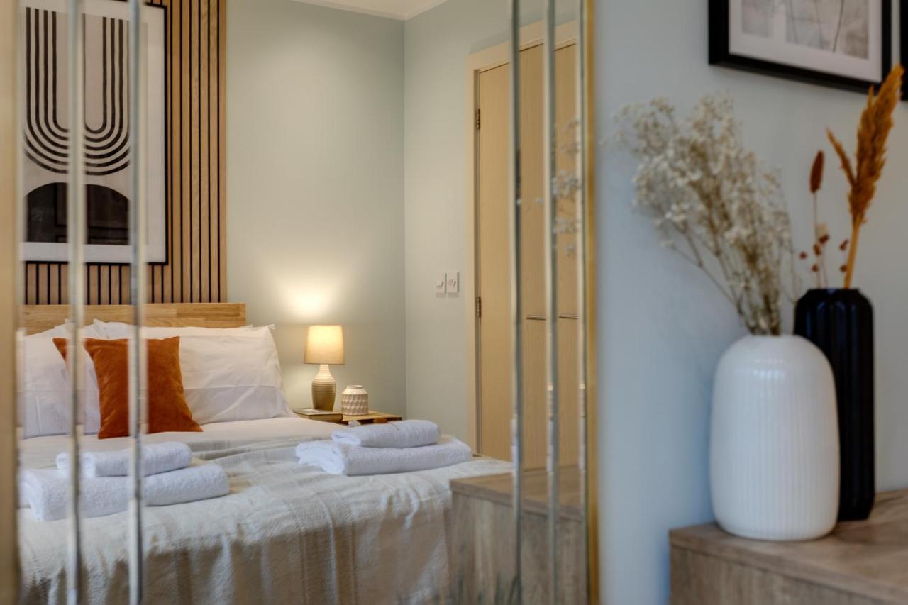 The Rafters - 2 Bedroom Apartment - Central Location - Vibrant Atmosphere Canterbury Buitenkant foto