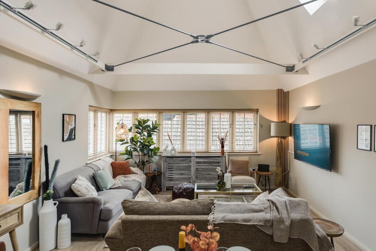 The Rafters - 2 Bedroom Apartment - Central Location - Vibrant Atmosphere Canterbury Buitenkant foto